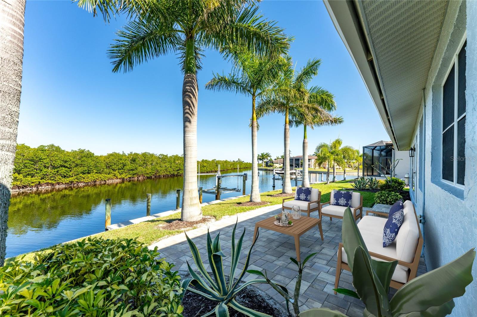 3310 TRIPOLI BLVD, PUNTA GORDA, FL, 33950