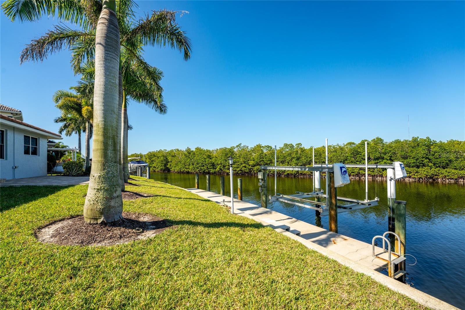 3310 TRIPOLI BLVD, PUNTA GORDA, FL, 33950