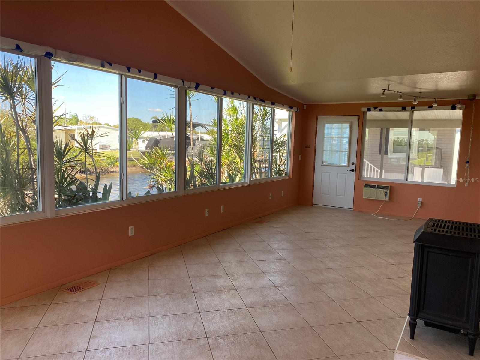 724 BLACKBURN BLVD, NORTH PORT, FL, 34287