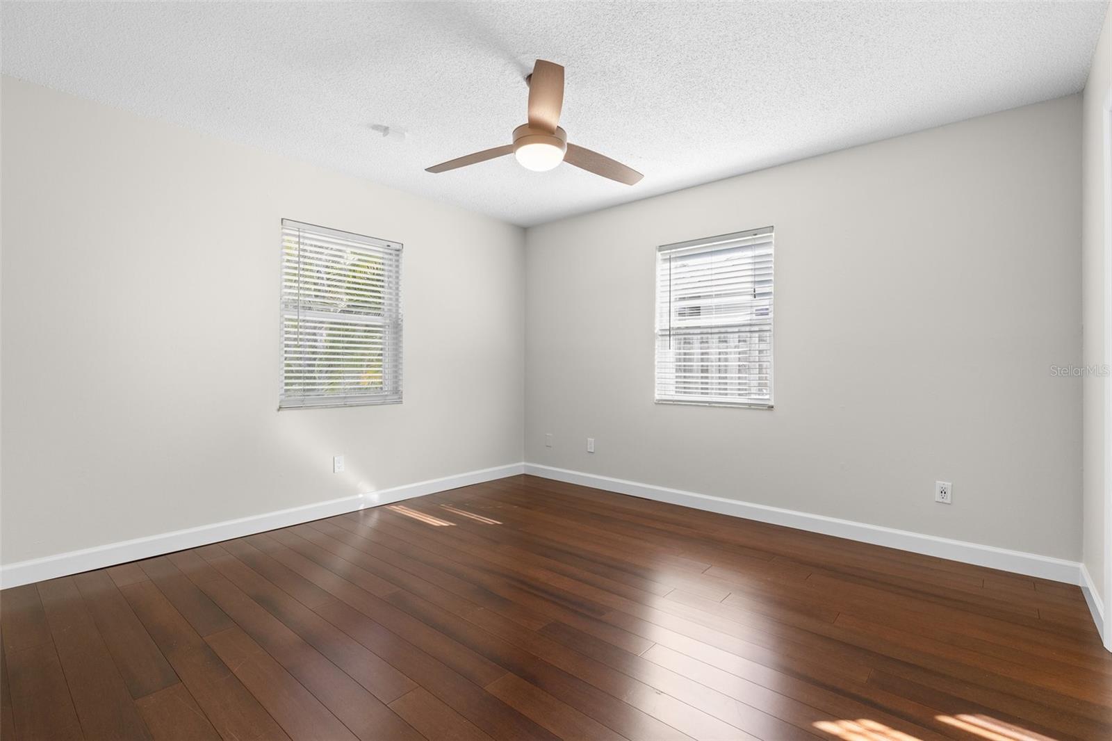 3309 W NAPOLEON AVE, TAMPA, FL, 33611