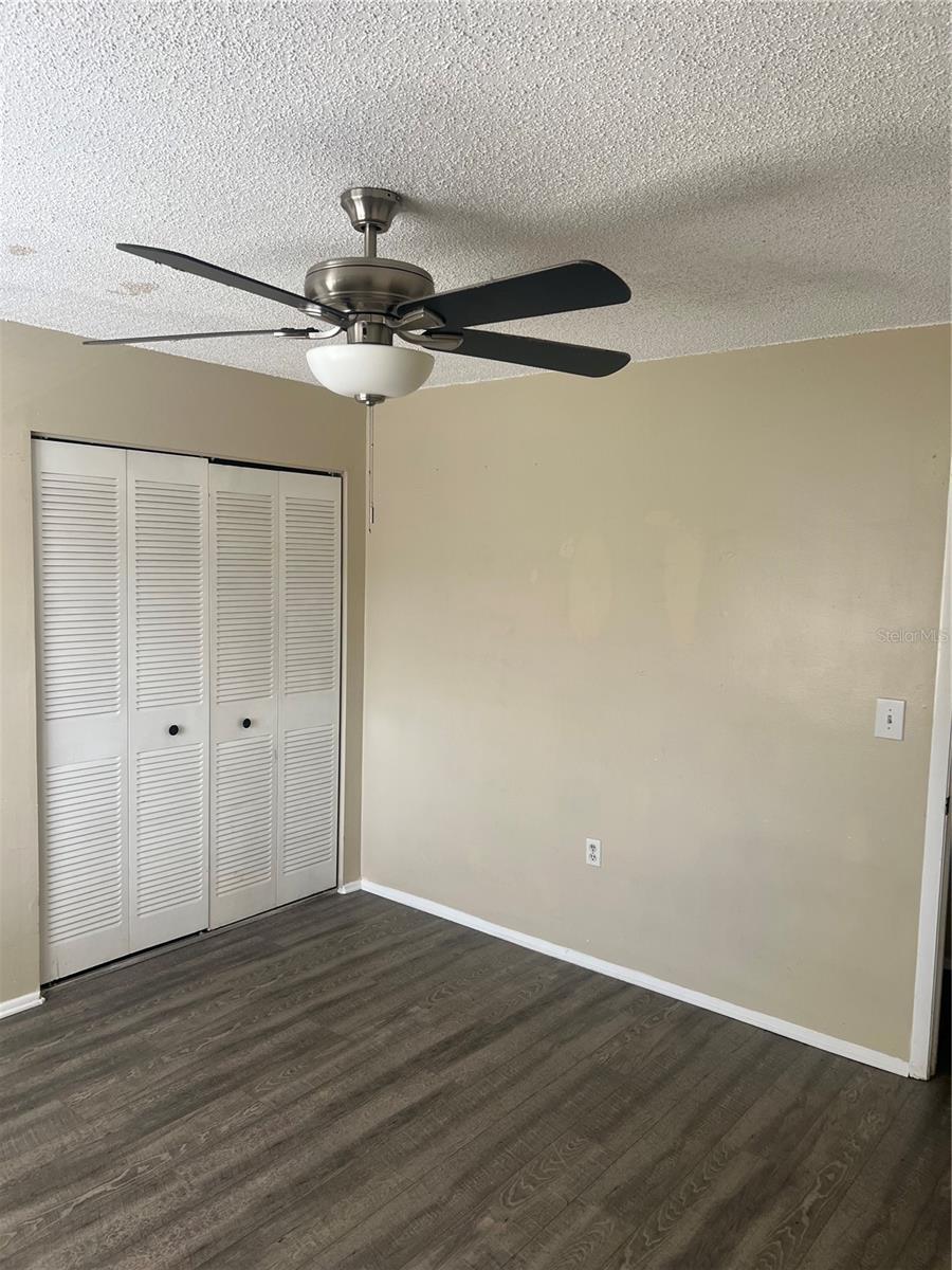 14470 REUTER STRASSE CIR #405, TAMPA, FL, 33613