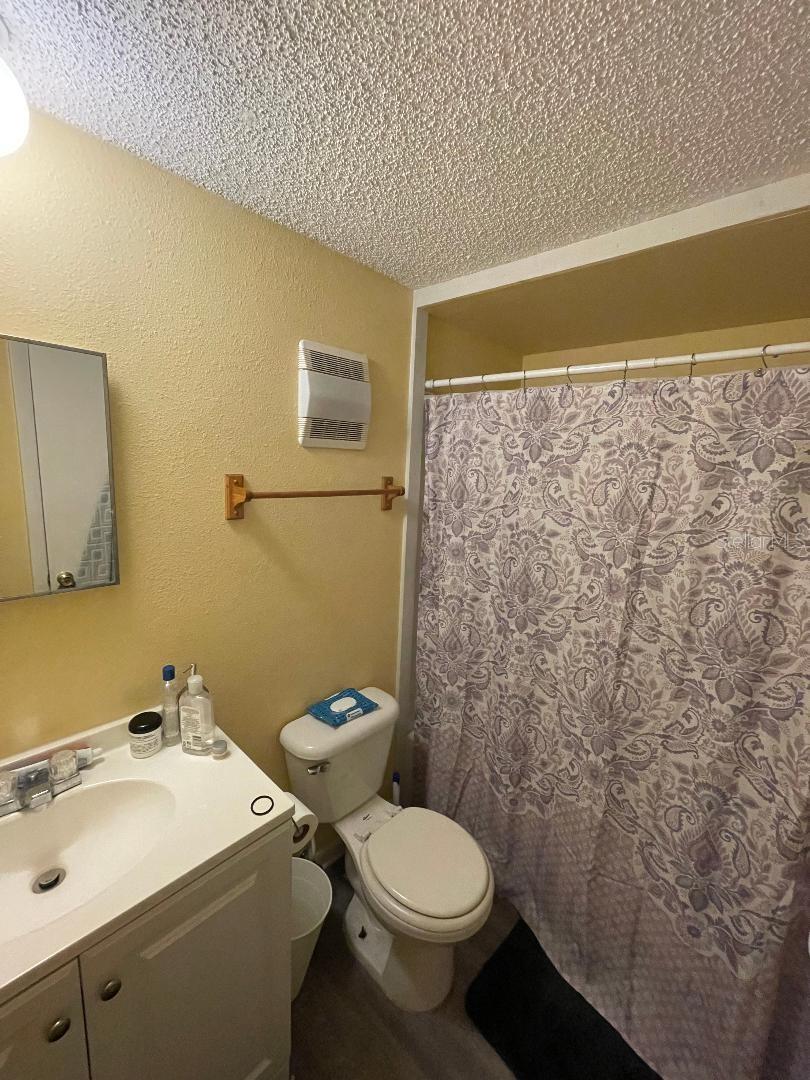 14470 REUTER STRASSE CIR #405, TAMPA, FL, 33613
