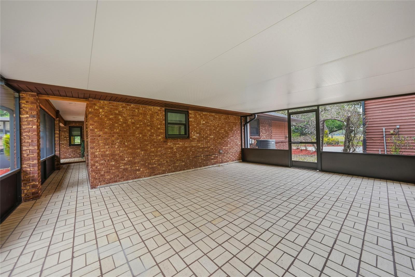 5205 SW CARLTON AVE, ARCADIA, FL, 34266