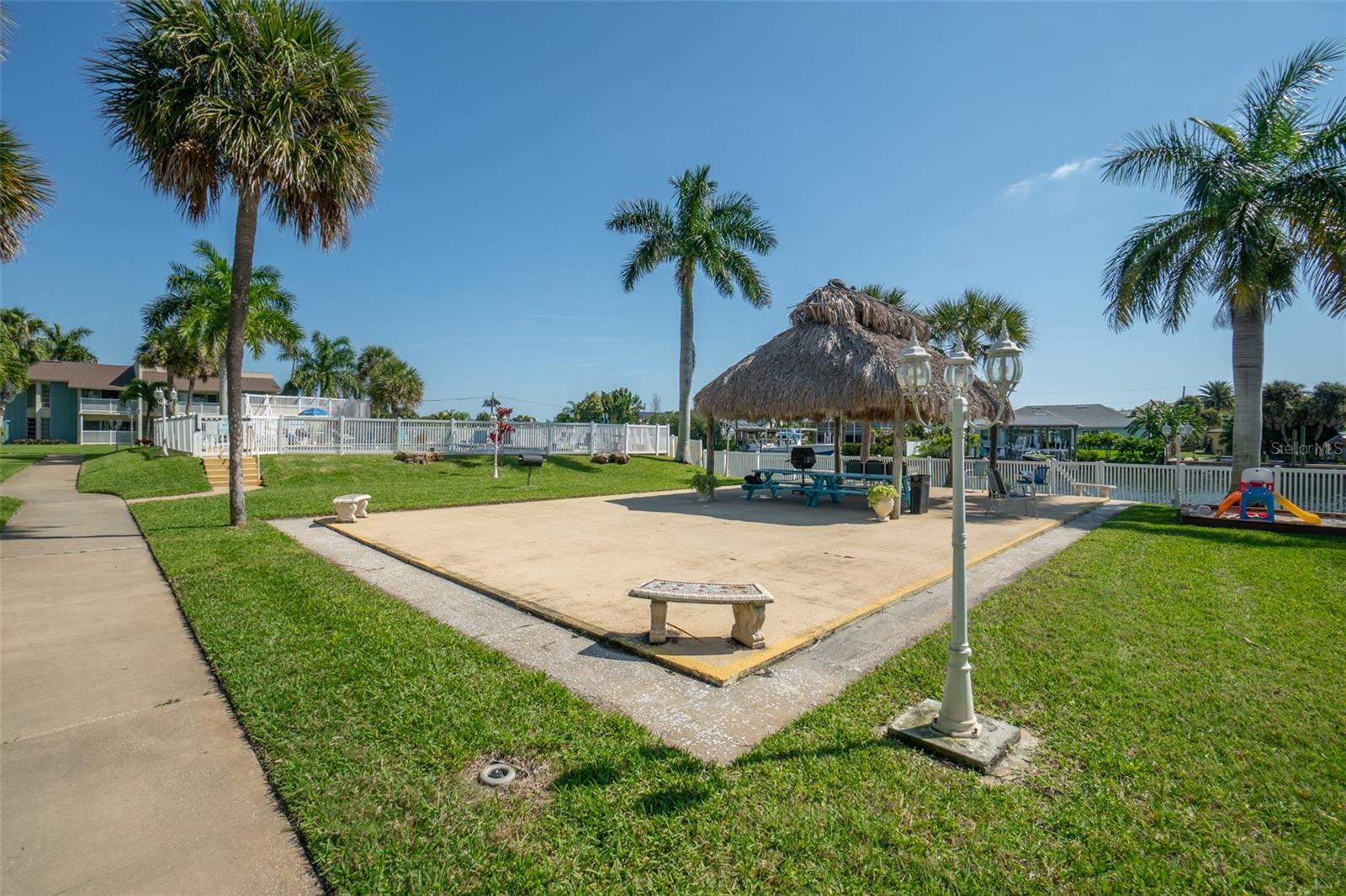 250 N BANANA RIVER DR #A4, MERRITT ISLAND, FL, 32952