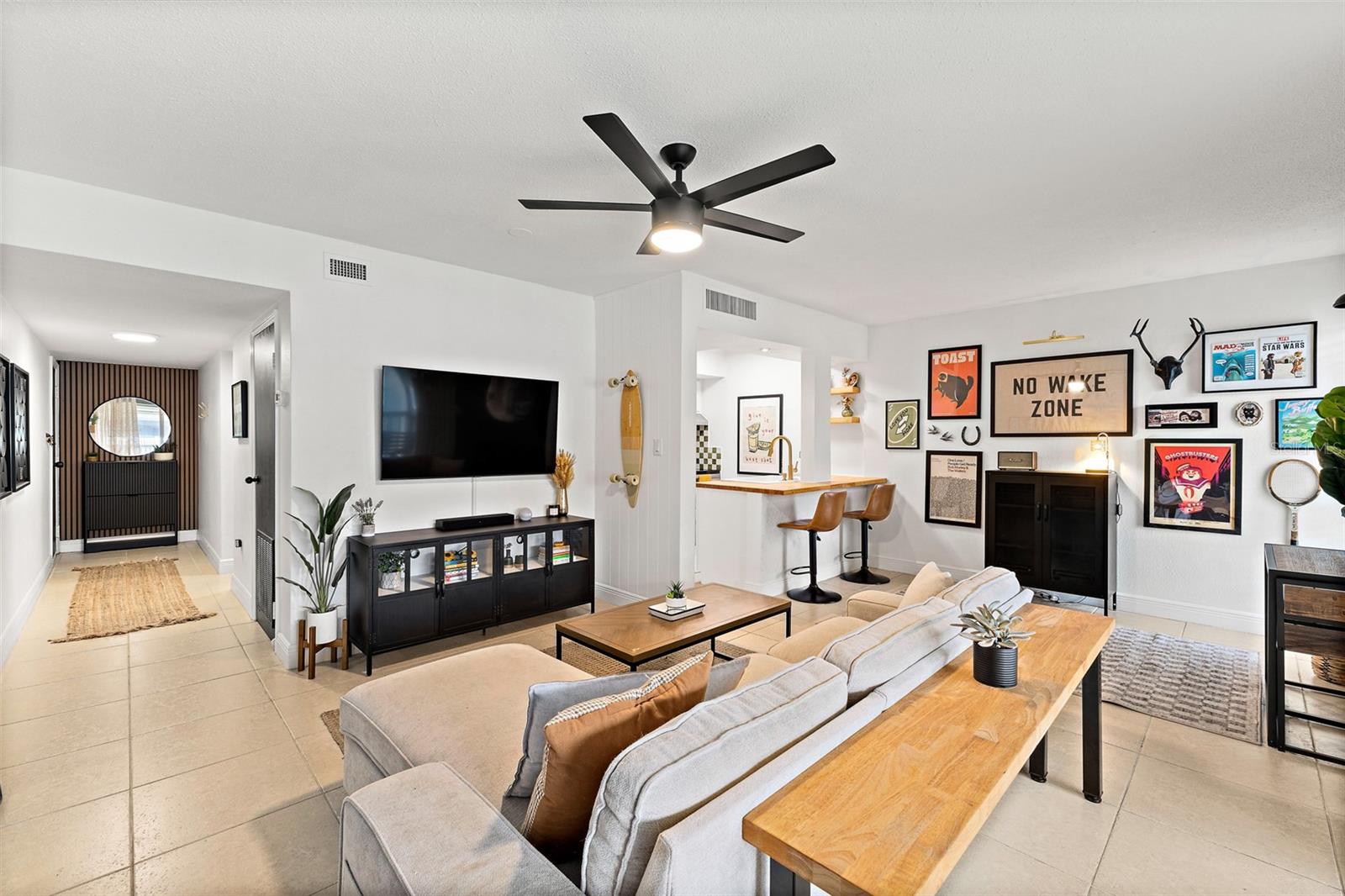 250 N BANANA RIVER DR #A4, MERRITT ISLAND, FL, 32952