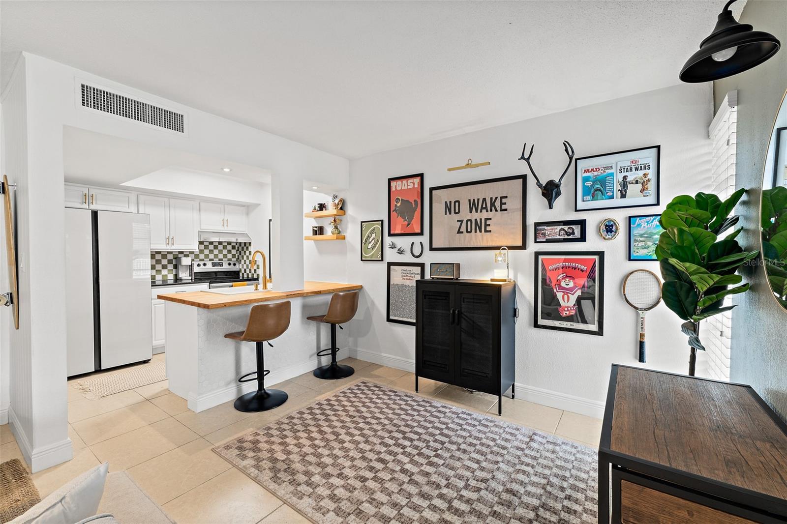 250 N BANANA RIVER DR #A4, MERRITT ISLAND, FL, 32952