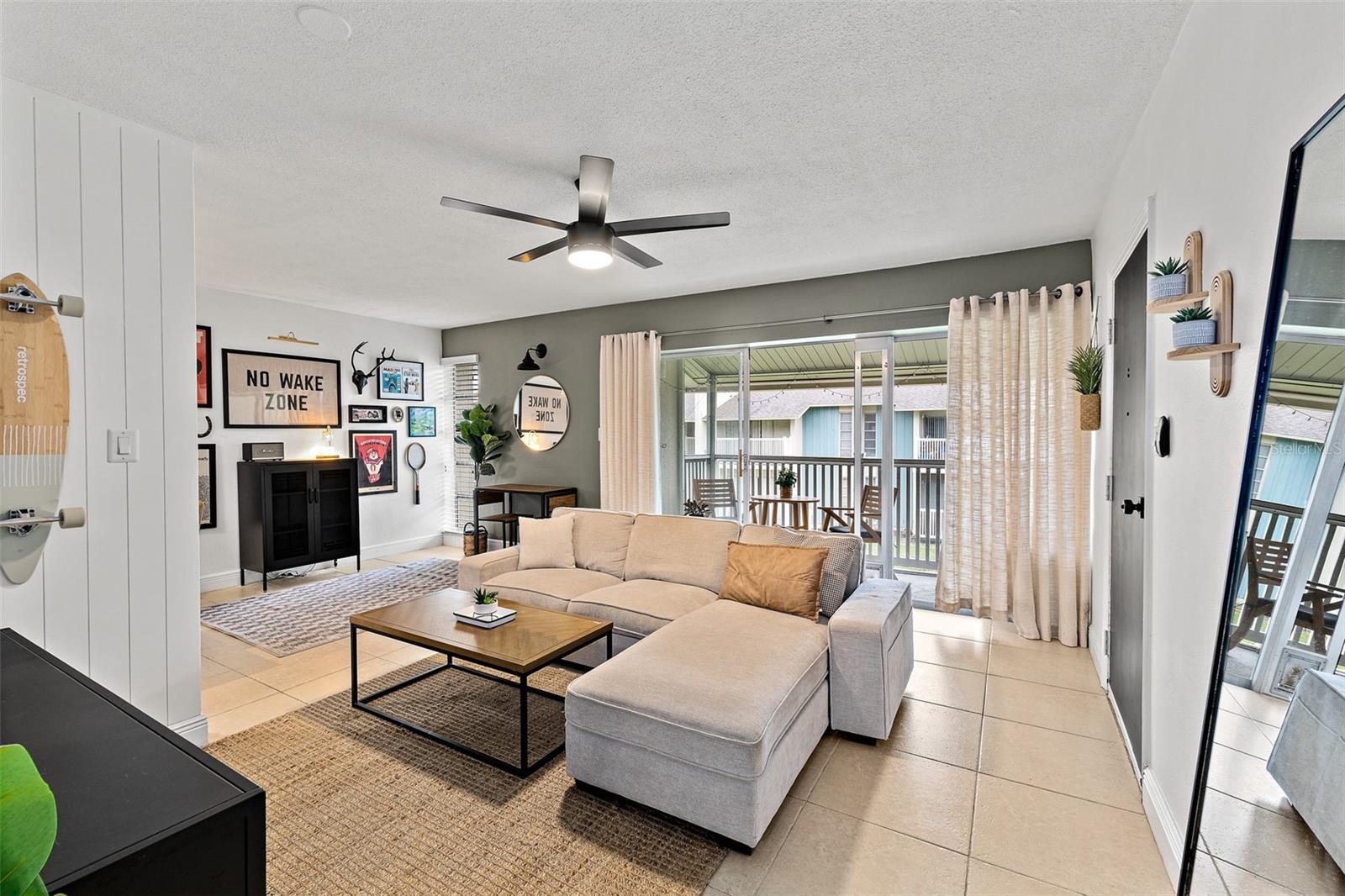 250 N BANANA RIVER DR #A4, MERRITT ISLAND, FL, 32952