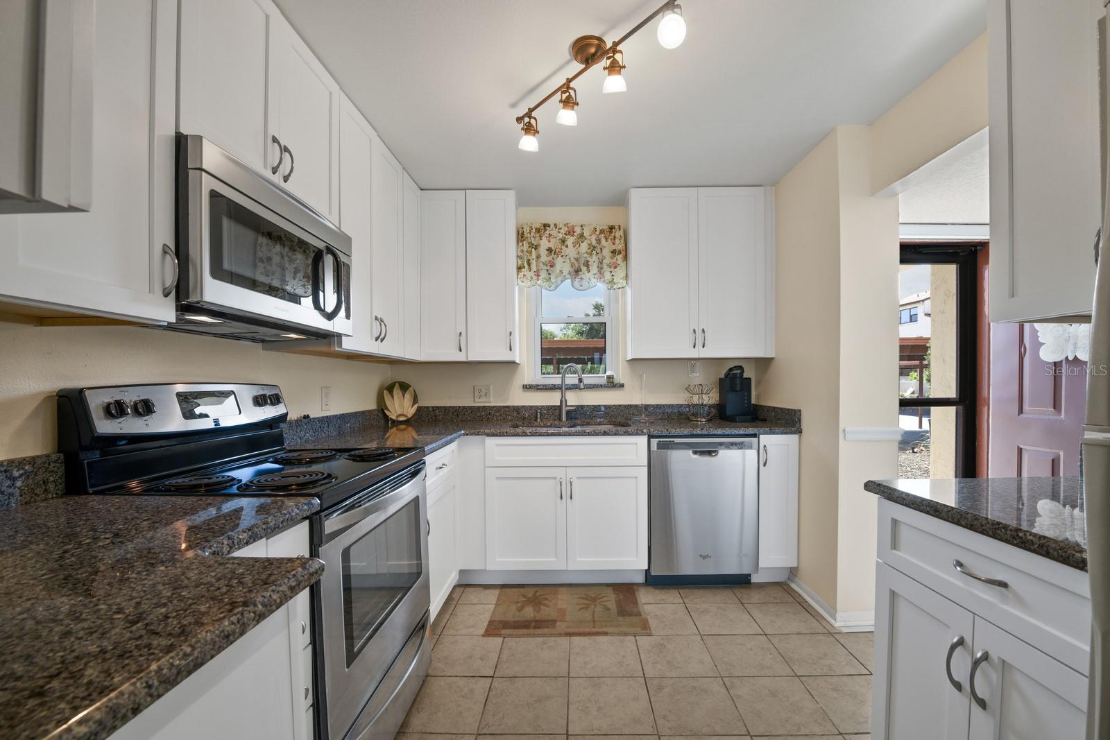 4300 BAYWOOD BLVD #B102, MOUNT DORA, FL, 32757