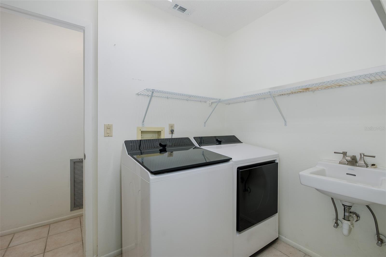 8330 DIVOT WAY, PORT RICHEY, FL, 34668