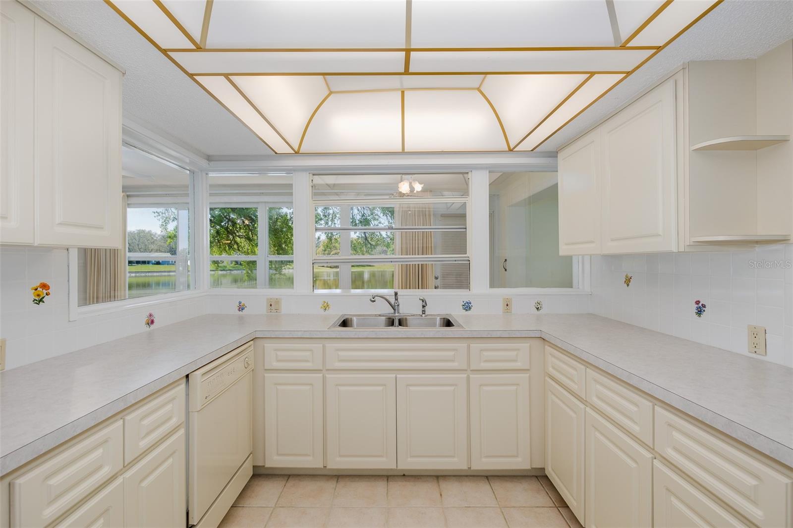 8330 DIVOT WAY, PORT RICHEY, FL, 34668