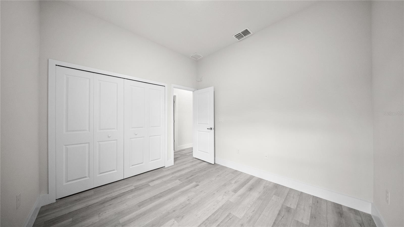 18097 COCHRAN BLVD, PORT CHARLOTTE, FL, 33948