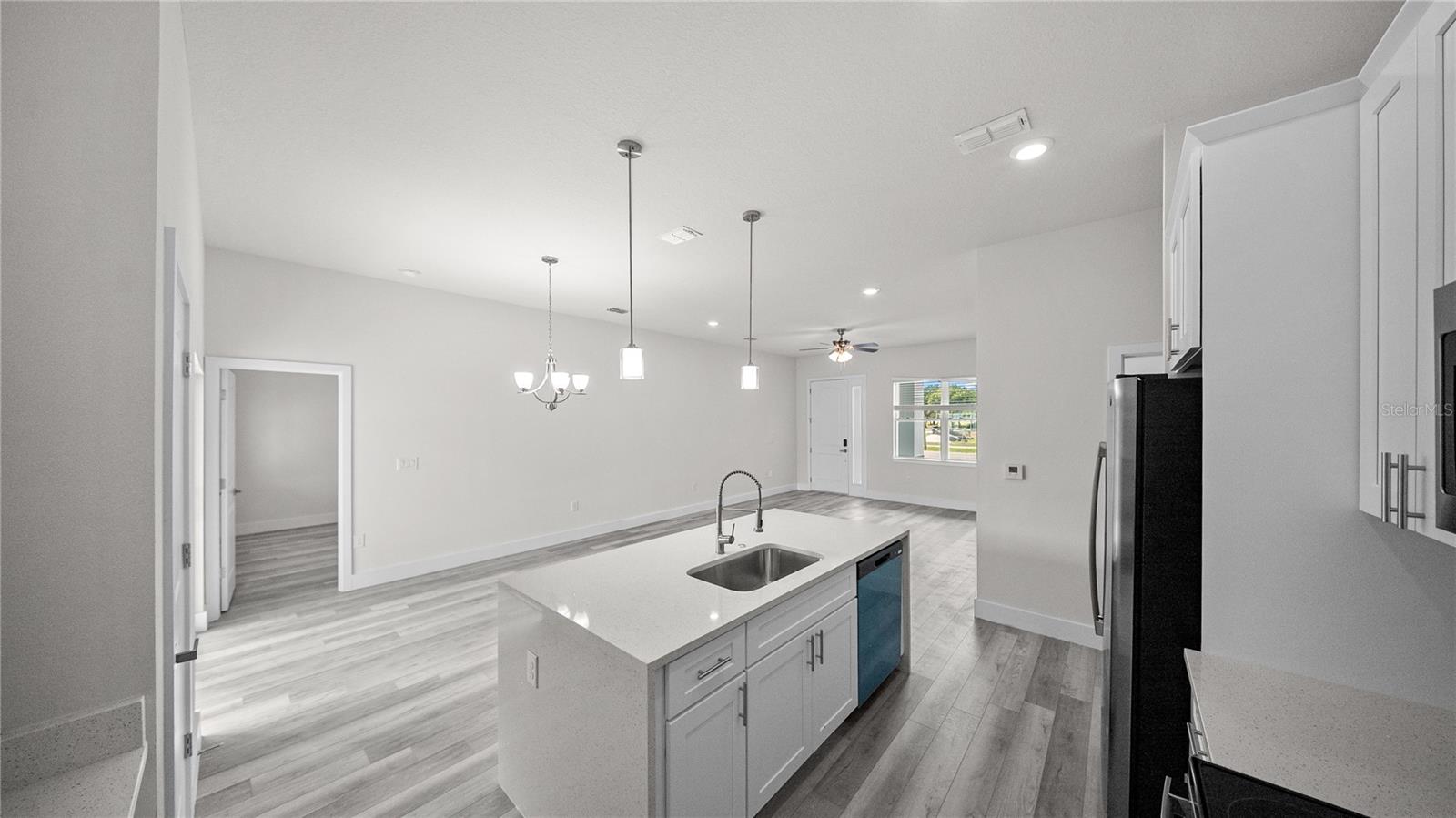 18097 COCHRAN BLVD, PORT CHARLOTTE, FL, 33948