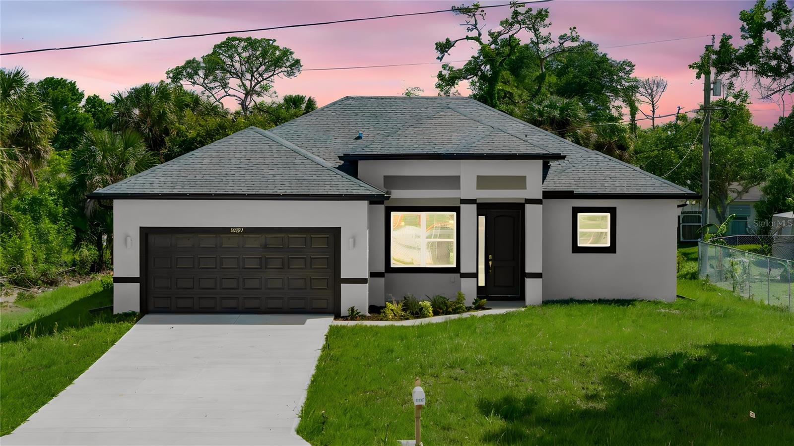18097 COCHRAN BLVD, PORT CHARLOTTE, FL, 33948