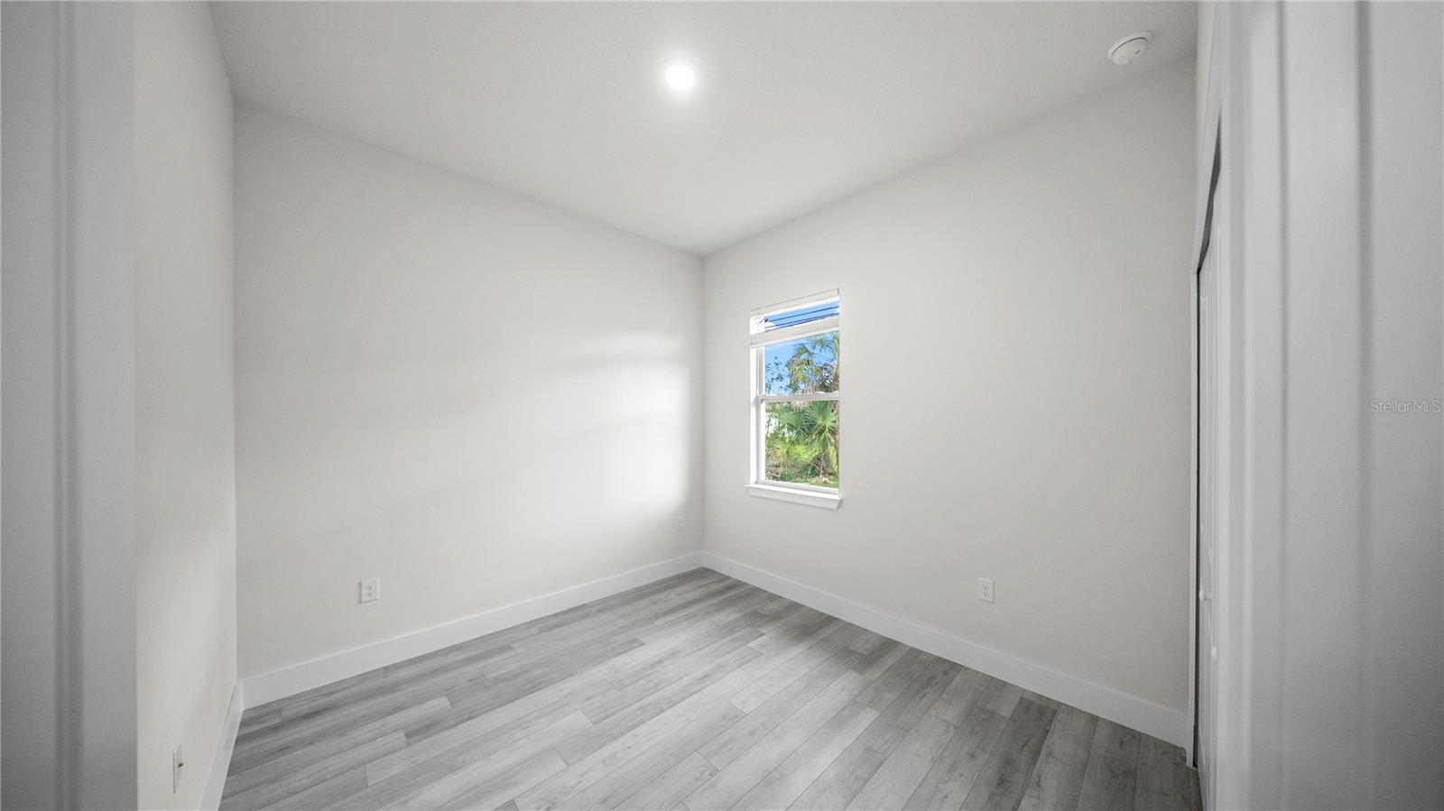 18097 COCHRAN BLVD, PORT CHARLOTTE, FL, 33948