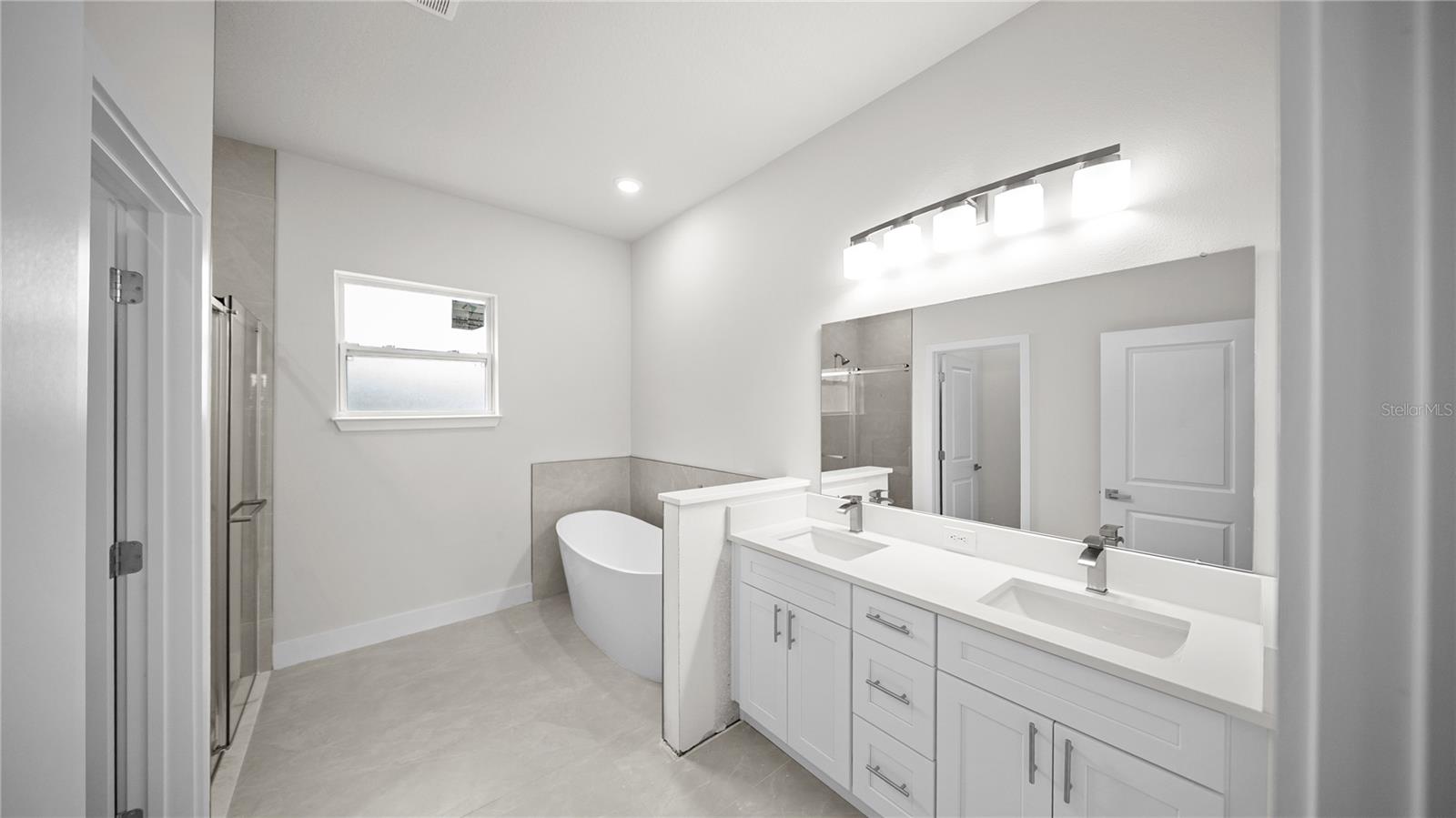 18097 COCHRAN BLVD, PORT CHARLOTTE, FL, 33948