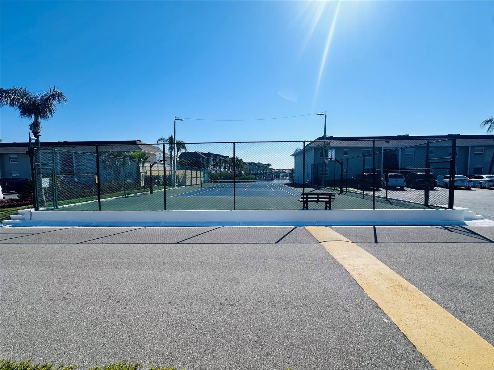 8828 BAY POINTE DR #104, TAMPA, FL, 33615