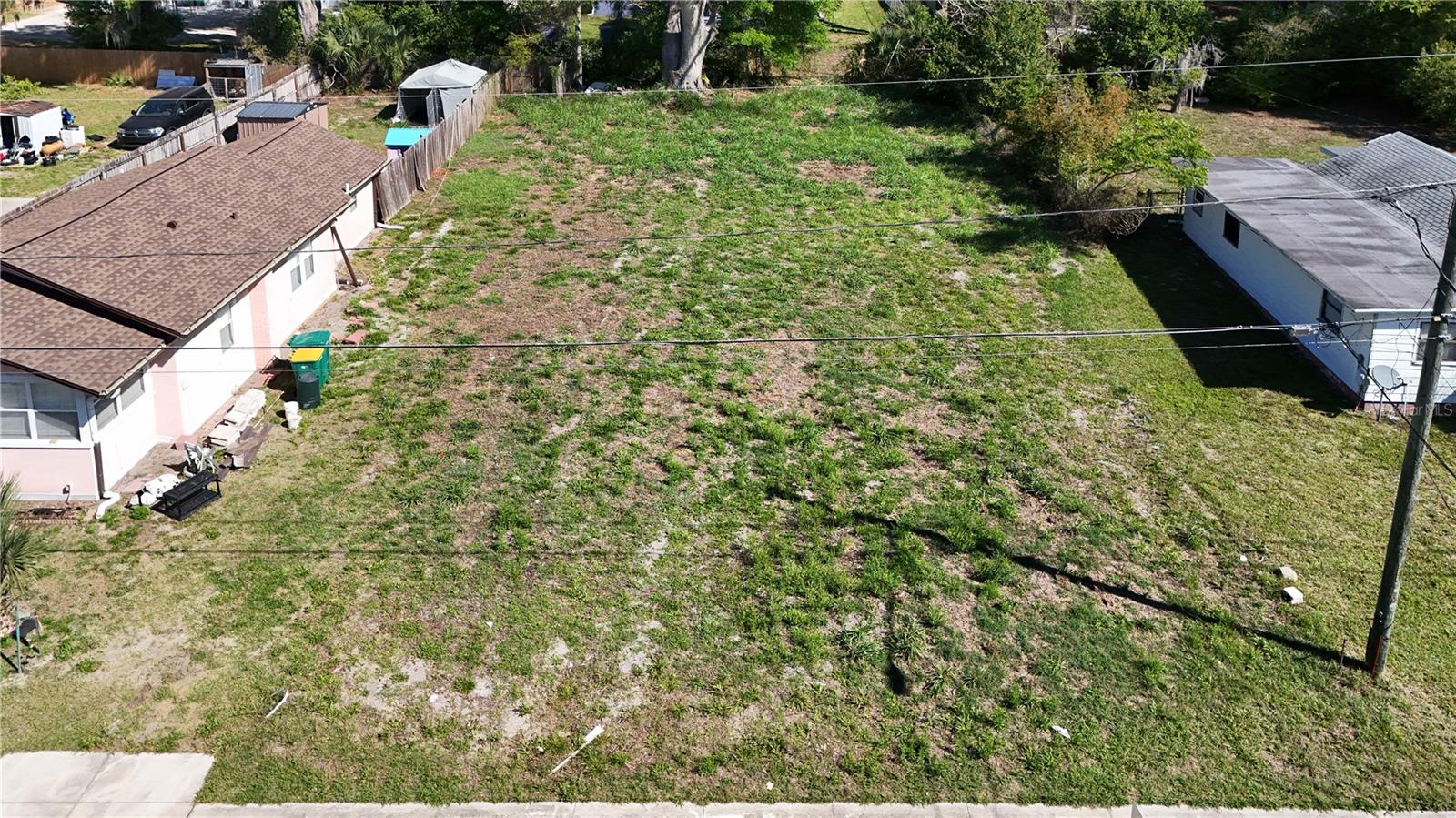 E HAZZARD, EUSTIS, FL, 32726