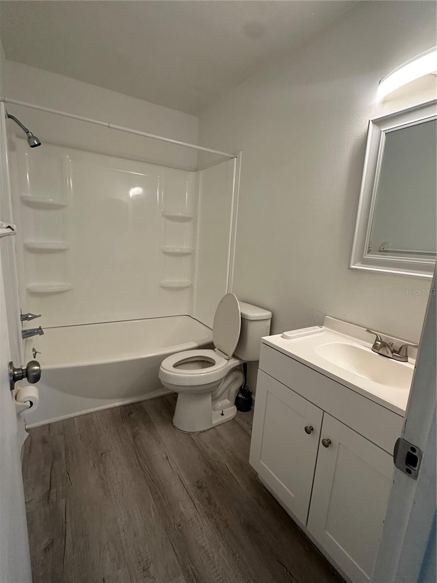 704 SUNSET AVE #B, AUBURNDALE, FL, 33823