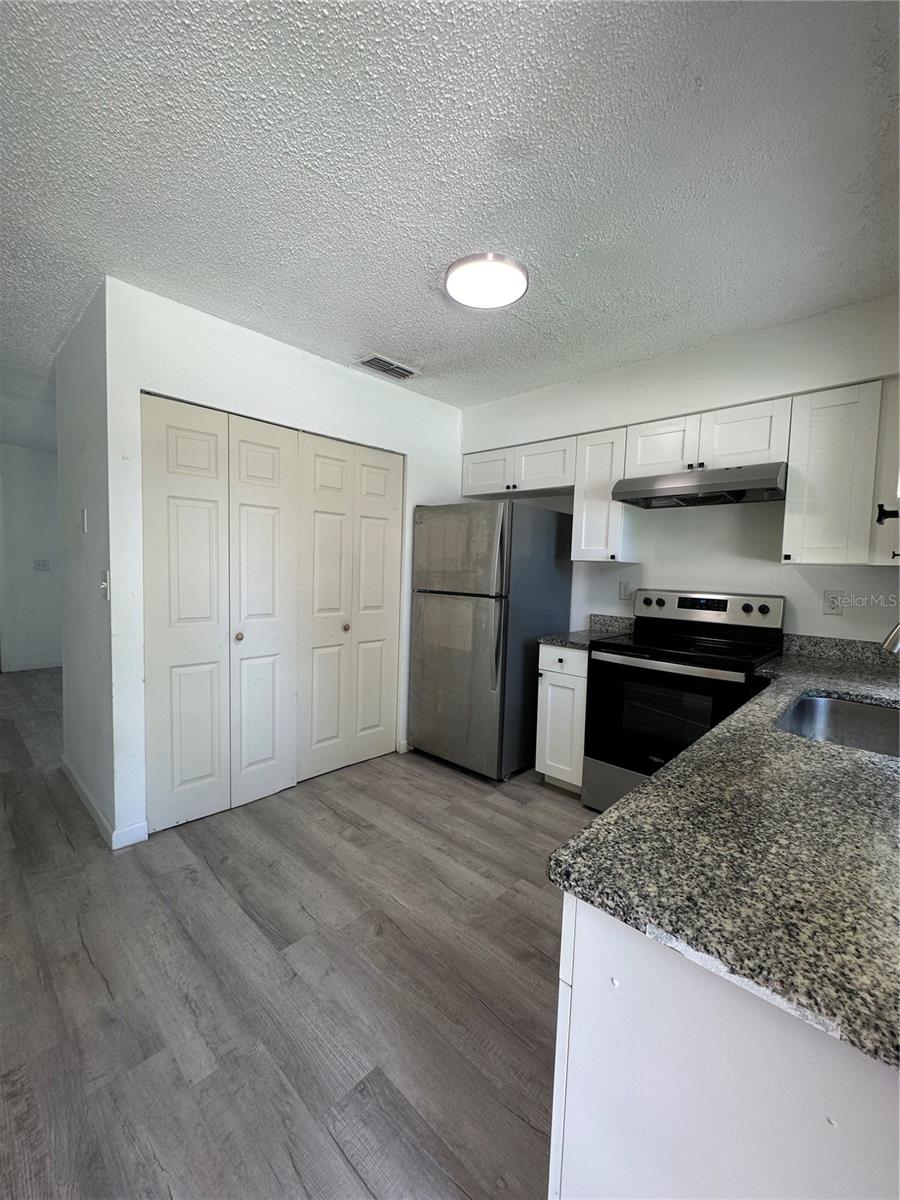 704 SUNSET AVE #B, AUBURNDALE, FL, 33823