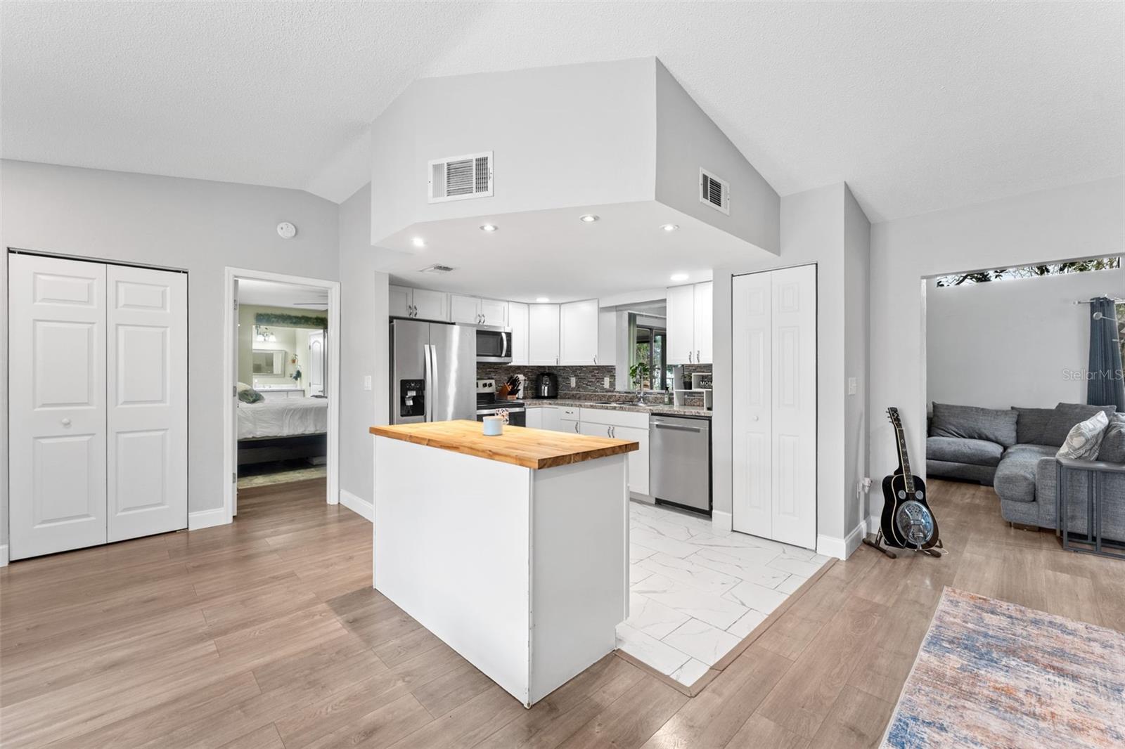 120 QUAKER RIDGE DR, DAYTONA BEACH, FL, 32119