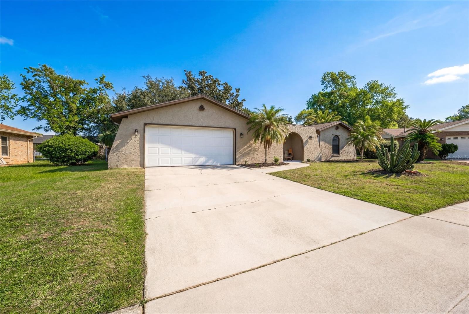 120 QUAKER RIDGE DR, DAYTONA BEACH, FL, 32119