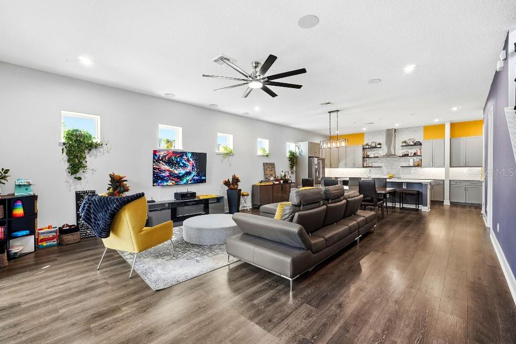 6955 HIGGS ALY, ORLANDO, FL, 32827