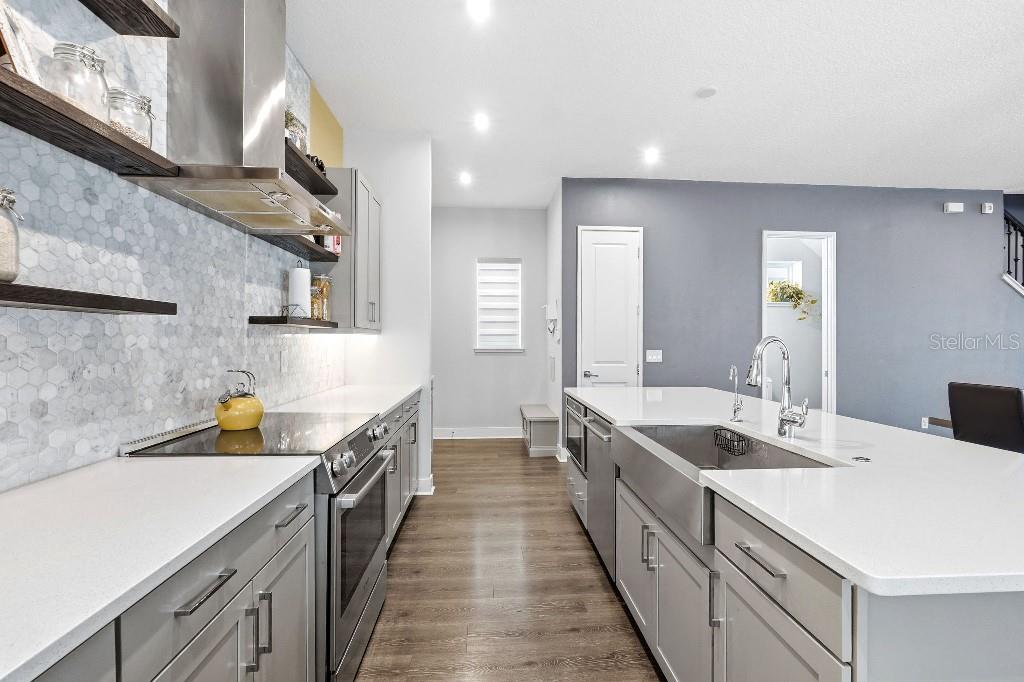 6955 HIGGS ALY, ORLANDO, FL, 32827