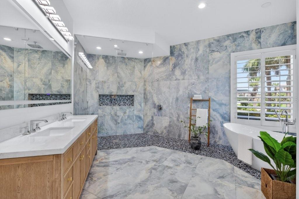 6 RIVIERA PL, PALM COAST, FL, 32137