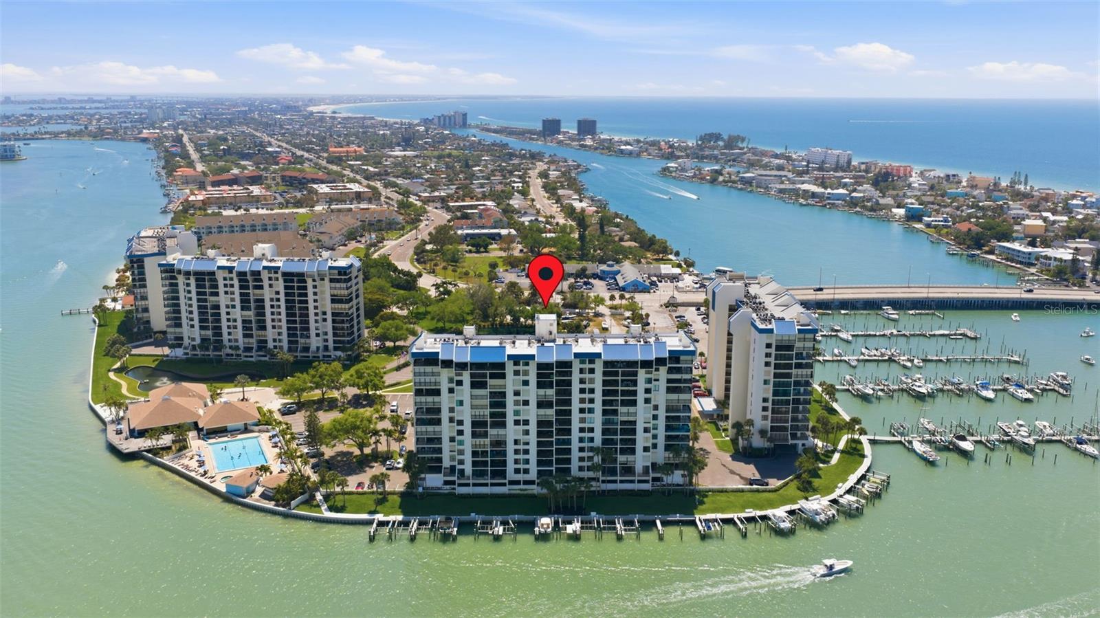 Yacht and Tennis Club with Intracoastal waterway/Gulf view