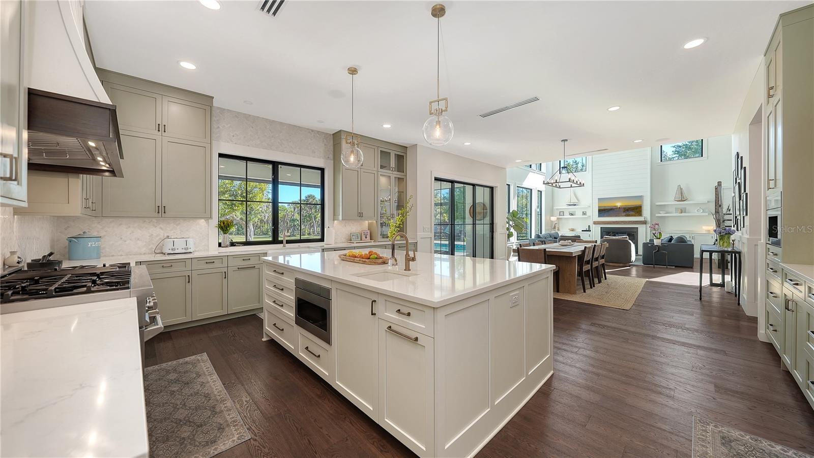 7022 SADDLE CREEK CIR, SARASOTA, FL, 34241
