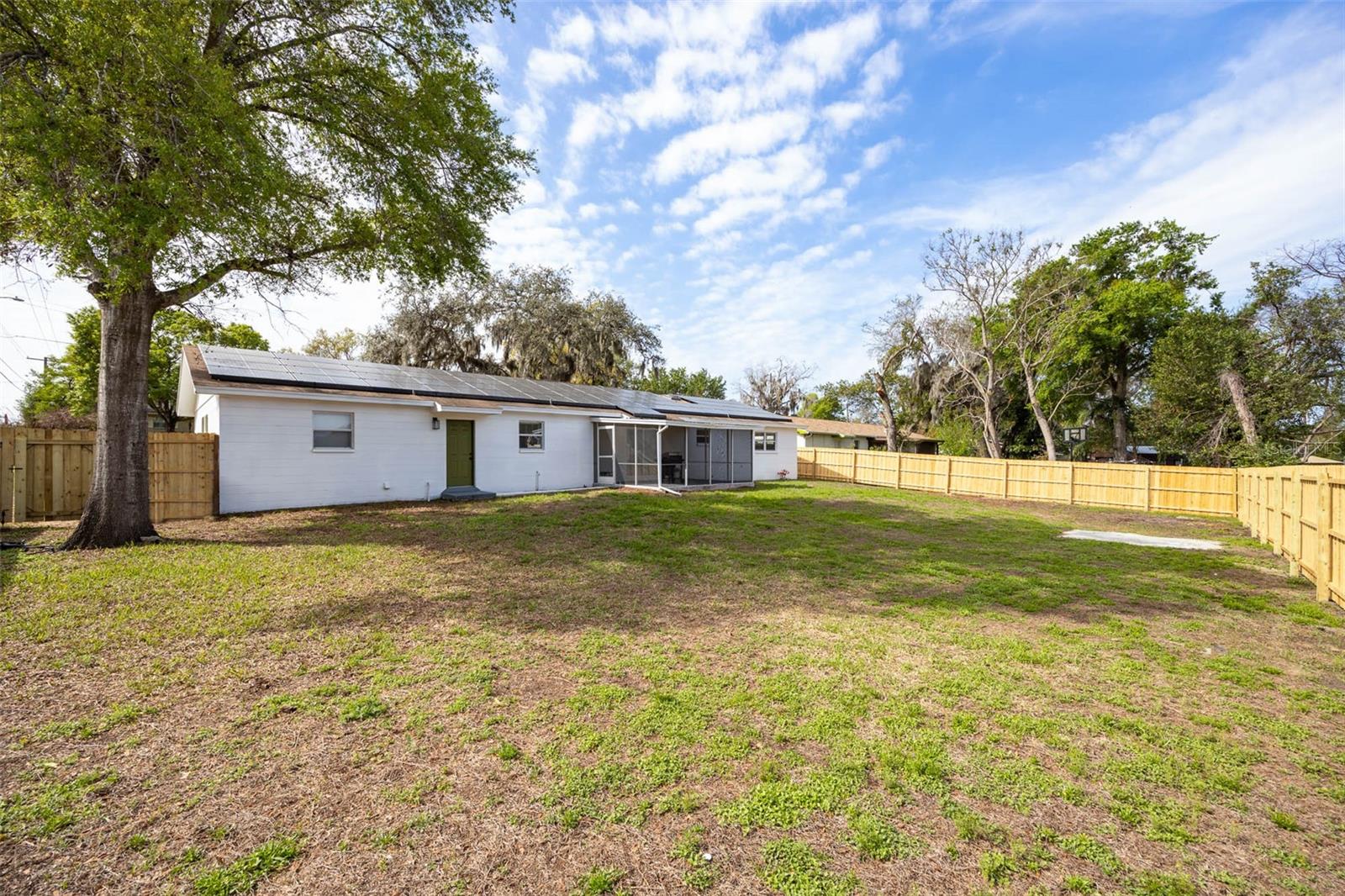 102 W ANGLEWOOD DR, BRANDON, FL, 33511