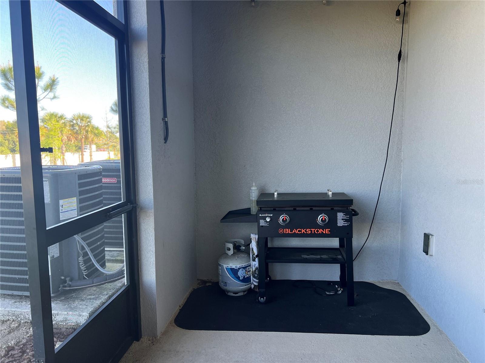 184 MANGROVE SHADE CIR, APOLLO BEACH, FL, 33572