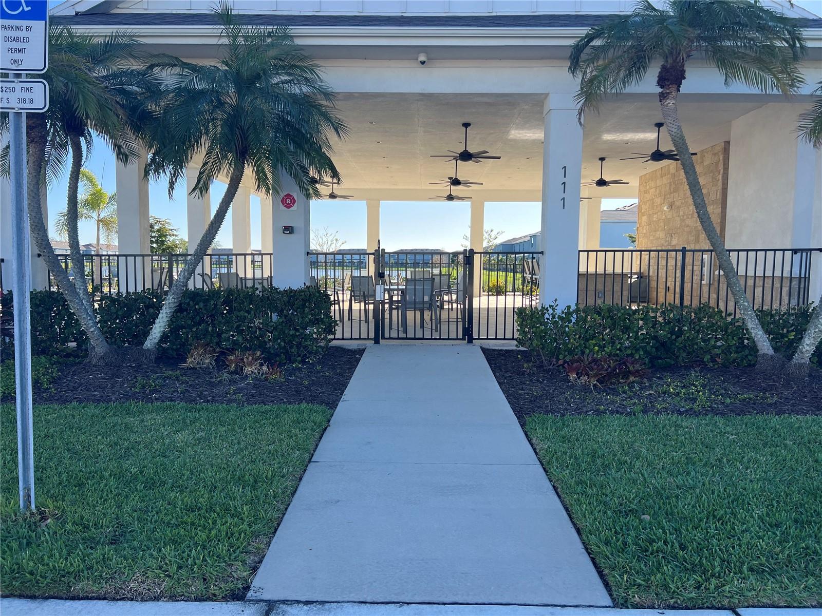 184 MANGROVE SHADE CIR, APOLLO BEACH, FL, 33572