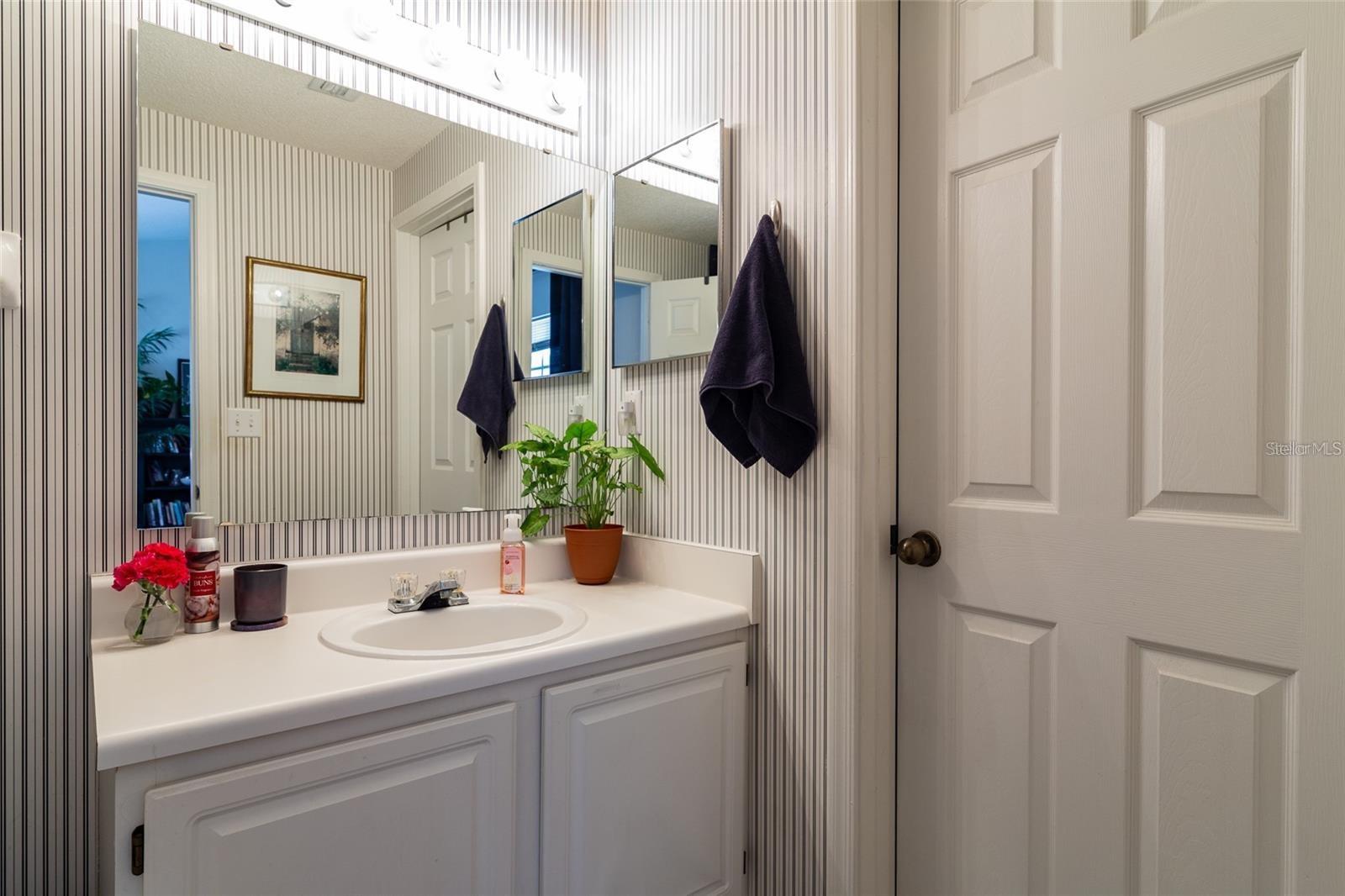 10000 SW 52ND AVE #104, GAINESVILLE, FL, 32608