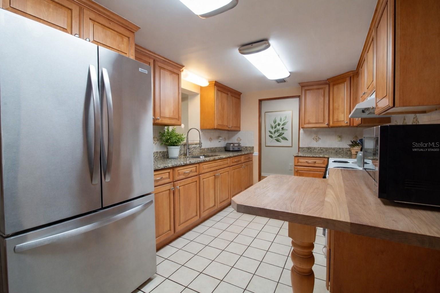 7893 S US HIGHWAY 441, LAKE CITY, FL, 32025