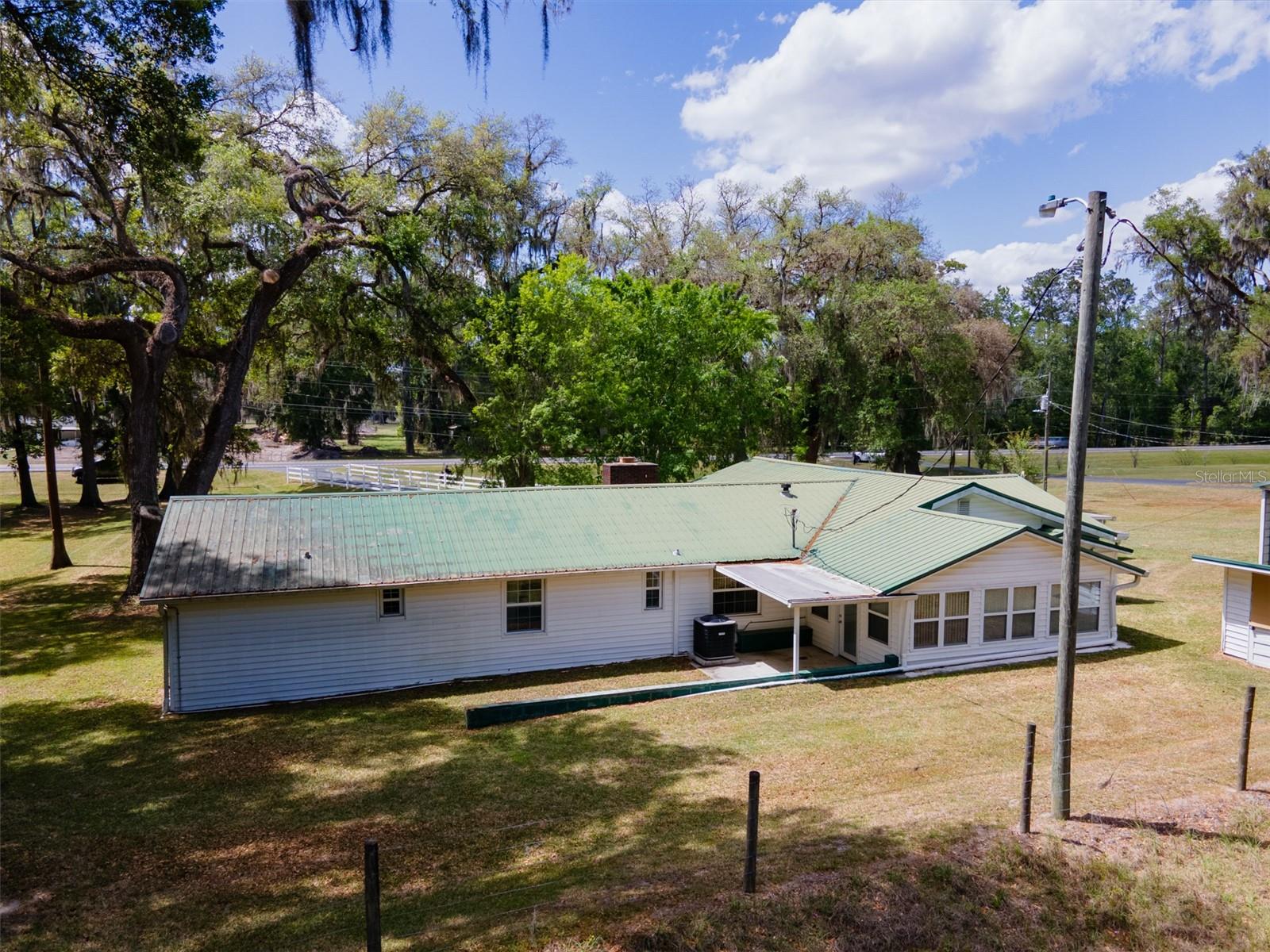 7893 S US HIGHWAY 441, LAKE CITY, FL, 32025