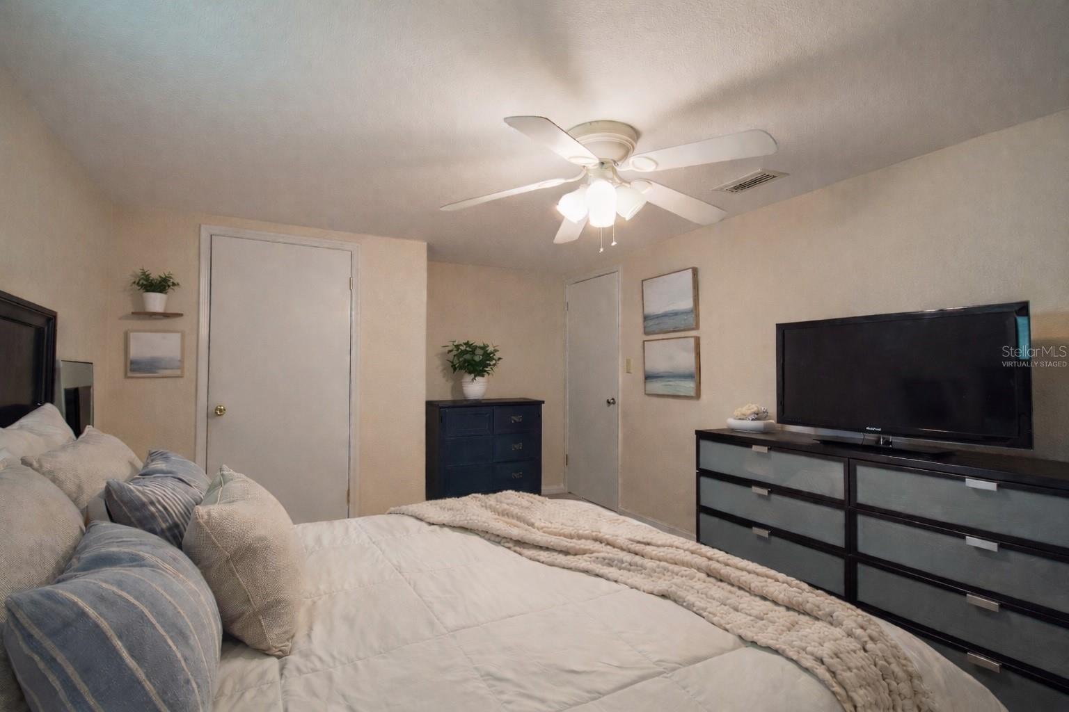 7893 S US HIGHWAY 441, LAKE CITY, FL, 32025