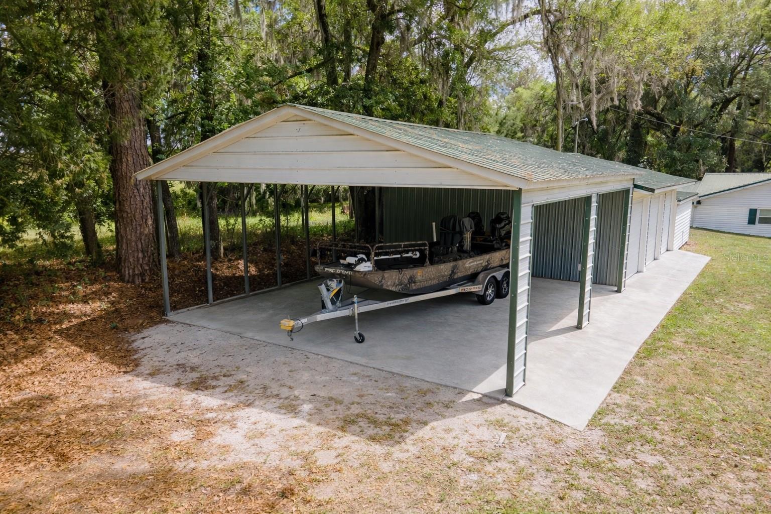 7893 S US HIGHWAY 441, LAKE CITY, FL, 32025