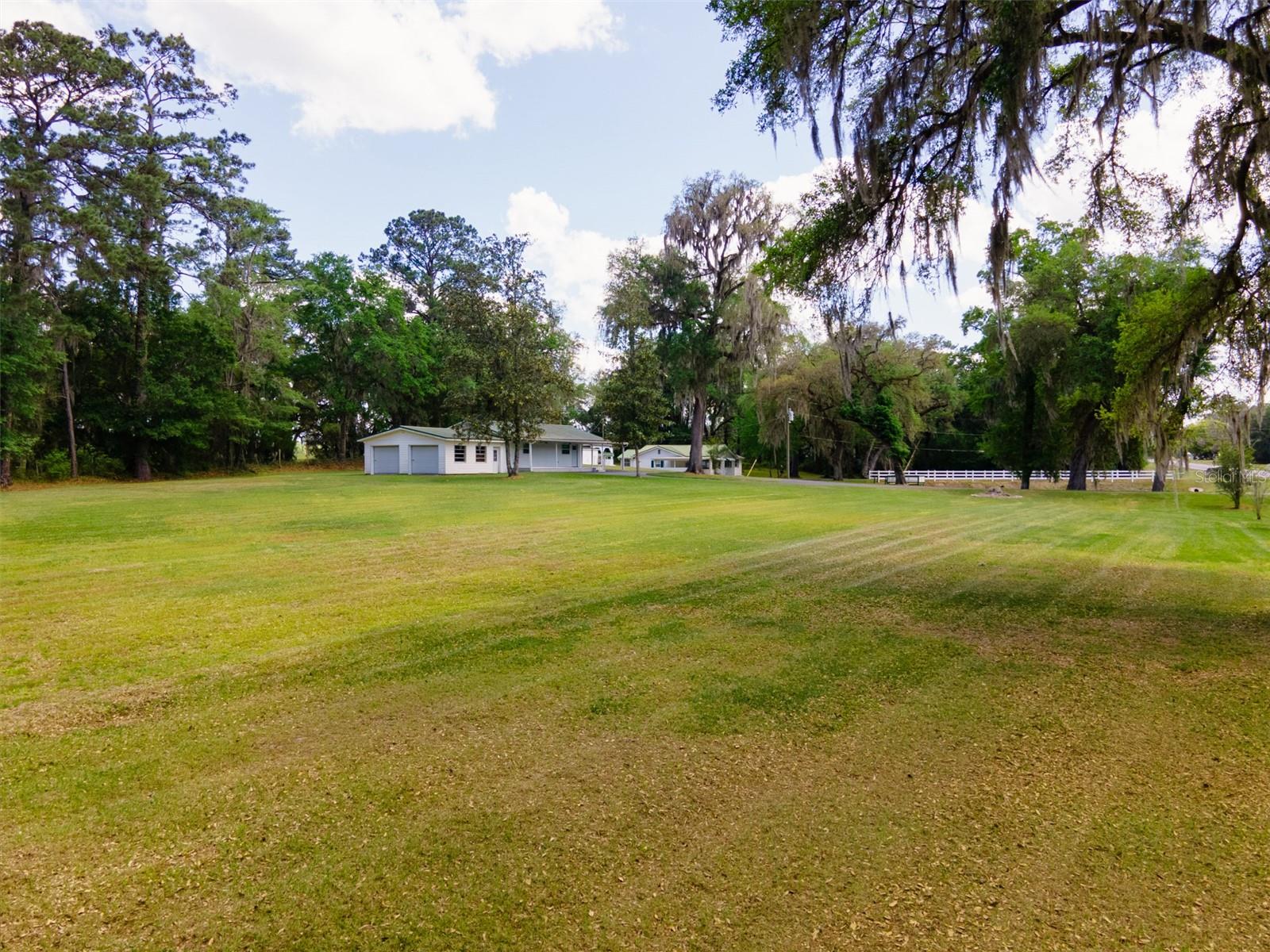 7893 S US HIGHWAY 441, LAKE CITY, FL, 32025