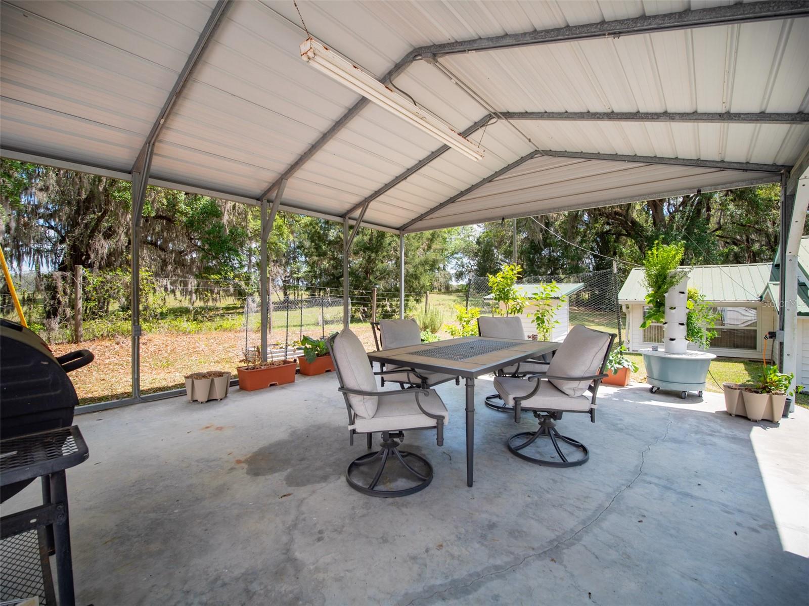 7893 S US HIGHWAY 441, LAKE CITY, FL, 32025