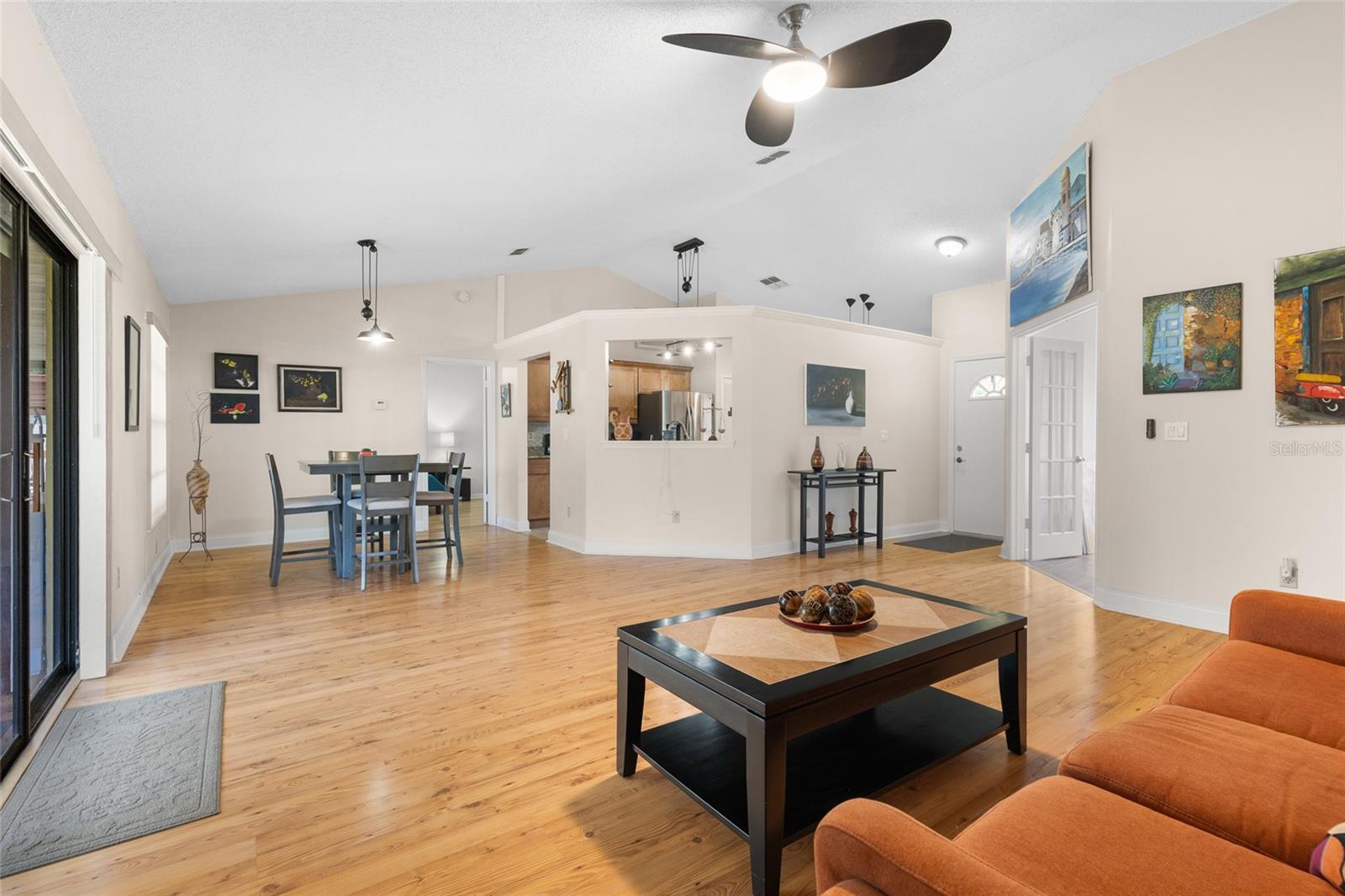 9858 BALMORAL CIR, ORLANDO, FL, 32817