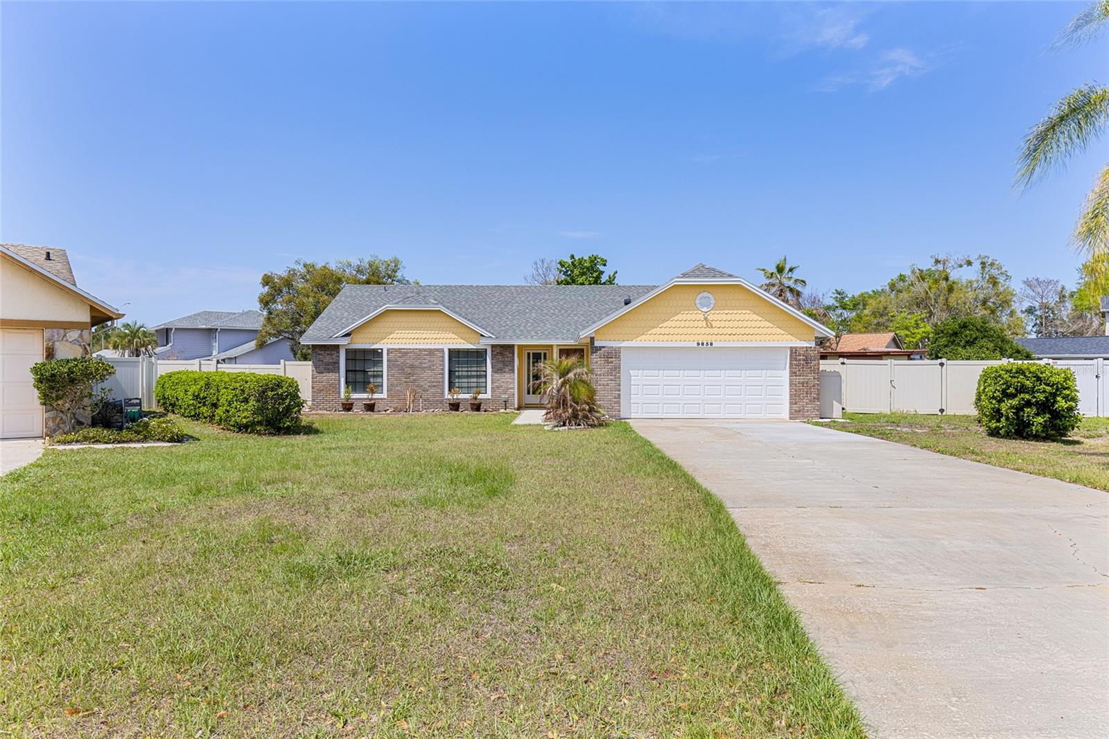 9858 BALMORAL CIR, ORLANDO, FL, 32817