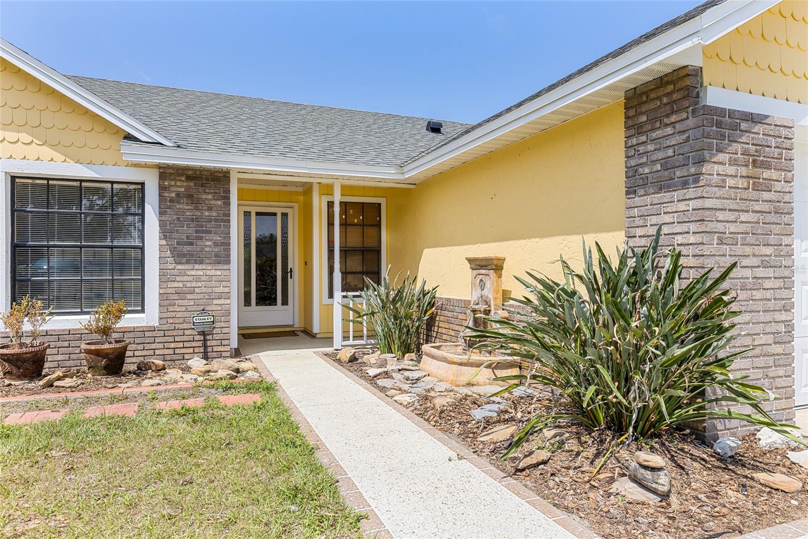 9858 BALMORAL CIR, ORLANDO, FL, 32817
