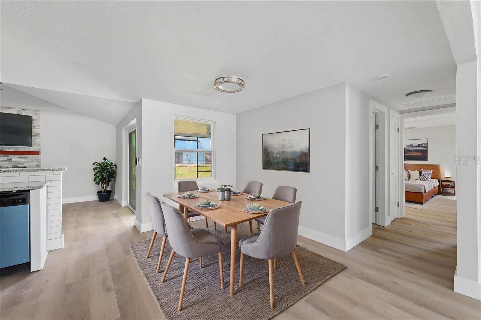 Dining (Virtually Staged)