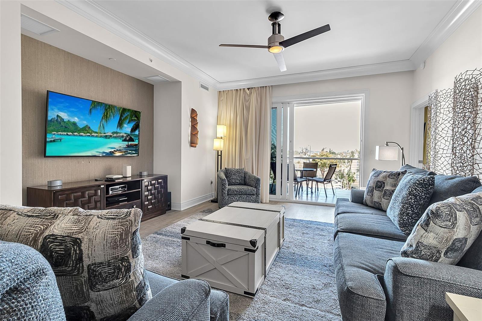 915 SEASIDE DR #310, SARASOTA, FL, 34242