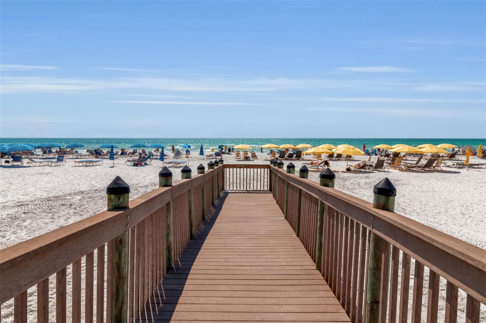 915 SEASIDE DR #310, SARASOTA, FL, 34242