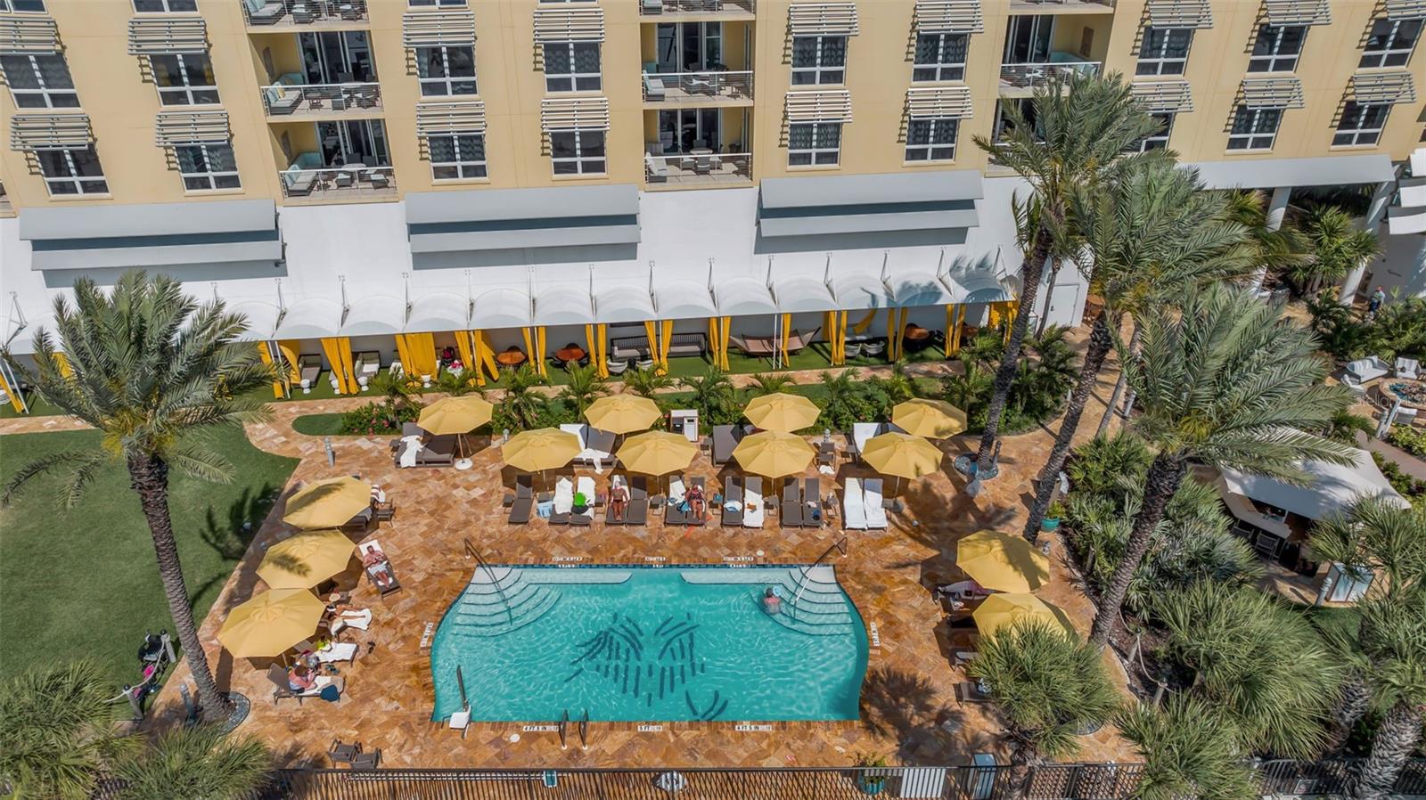 915 SEASIDE DR #310, SARASOTA, FL, 34242