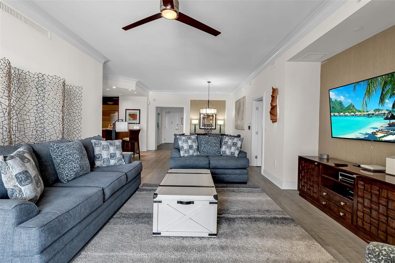 915 SEASIDE DR #310, SARASOTA, FL, 34242