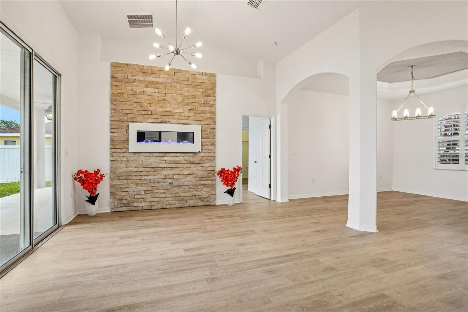 12371 NE 48TH CIR, OXFORD, FL, 34484