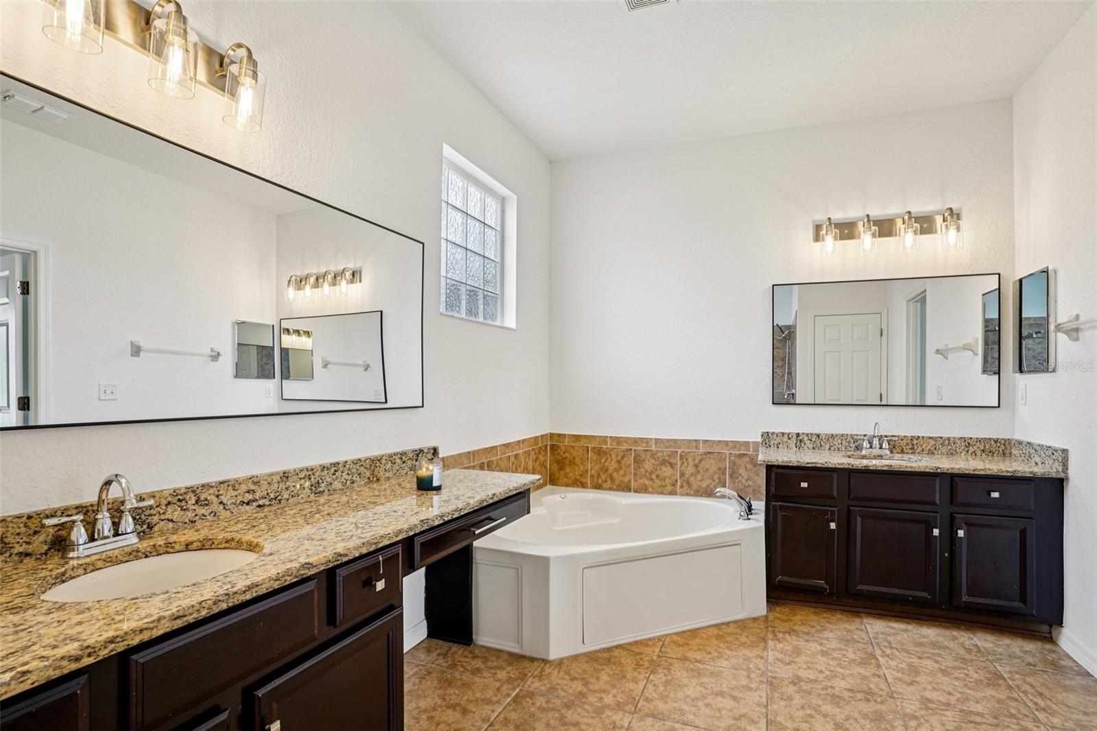 12371 NE 48TH CIR, OXFORD, FL, 34484